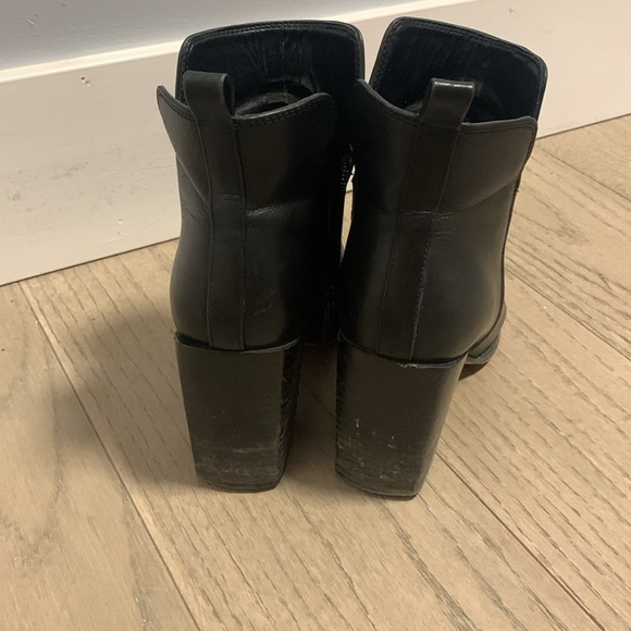 Nine West block heel boot - Picture 8 of 9